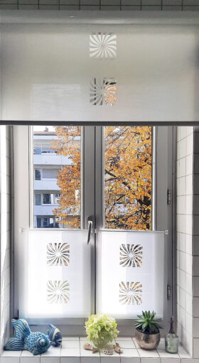 vorhang-modern-rollo-bad_1